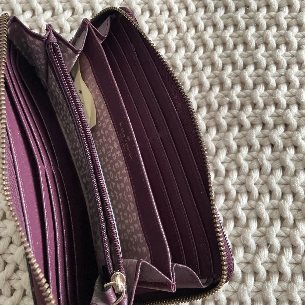 Kate Spade Burgendy Neda Laurel Way Leather Wallet - Picture 2 of 5